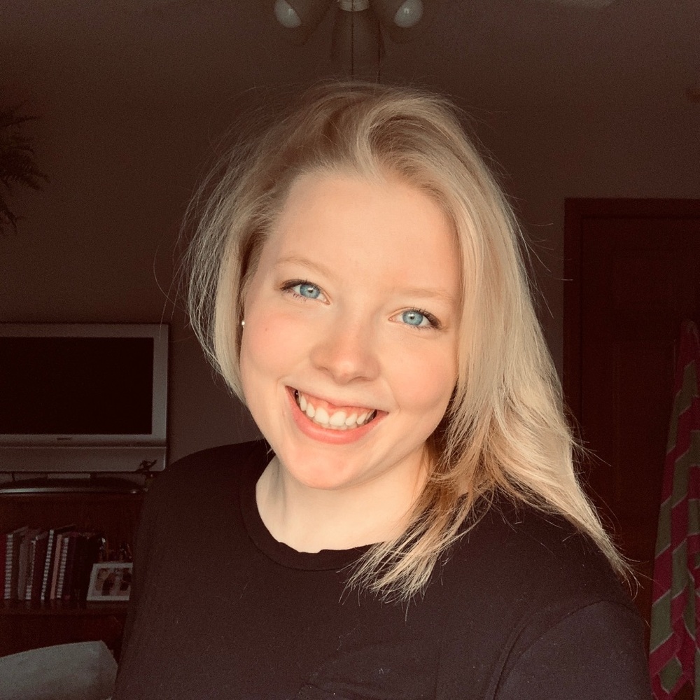 Meet your Posher, Julia